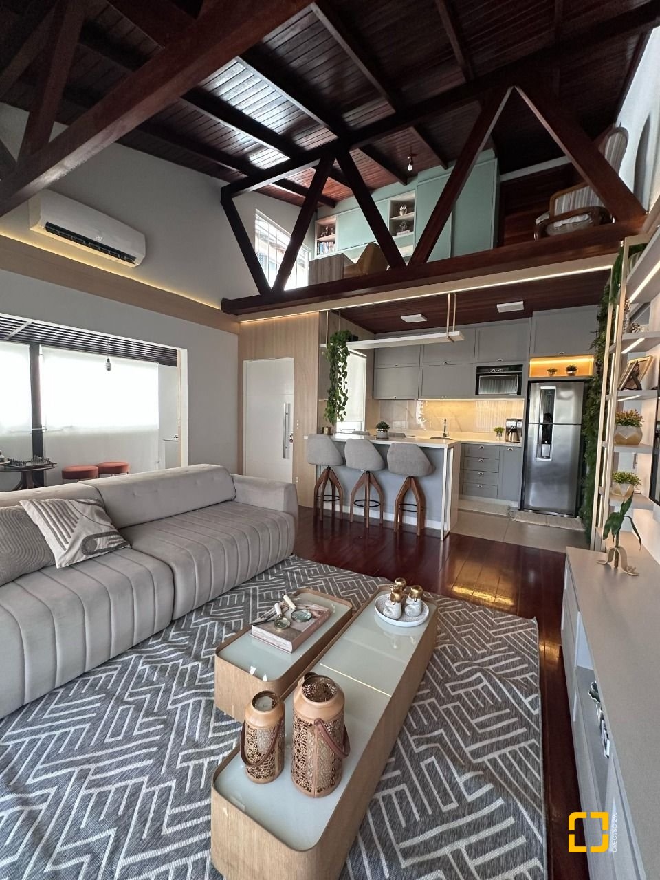 Casa com 231m², 4 quartos (sendo 2 suítes), 1 garagem, no bairro Ponte de Imaruim em Palhoça
