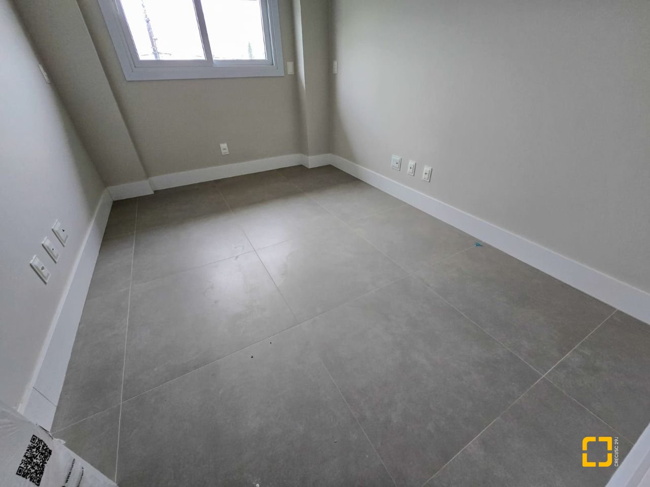 Apartamento com 79m², 3 quartos (sendo 1 suíte), 1 garagem, no bairro Campeche em Florianópolis