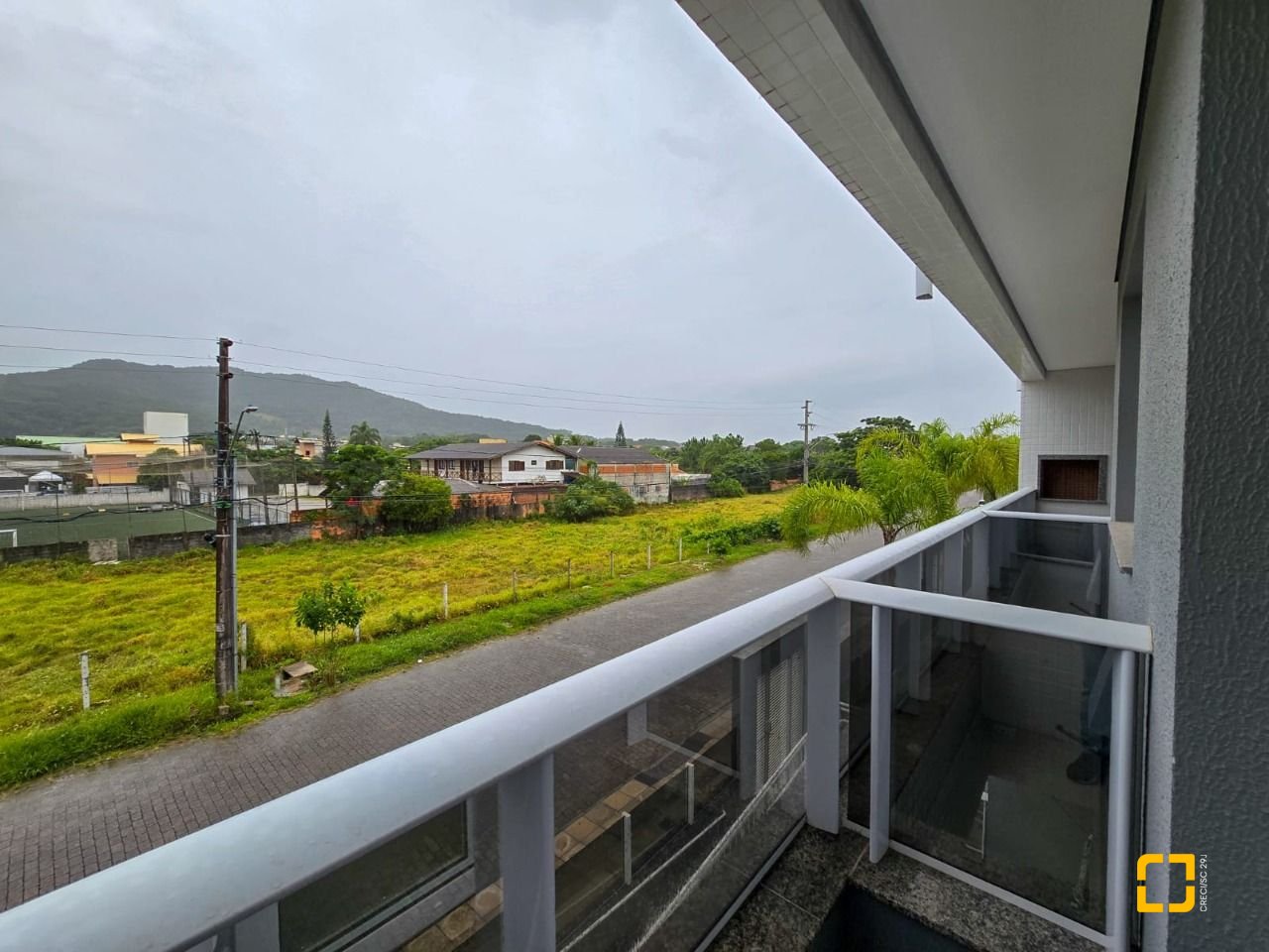 Apartamento com 79m², 3 quartos (sendo 1 suíte), 1 garagem, no bairro Campeche em Florianópolis