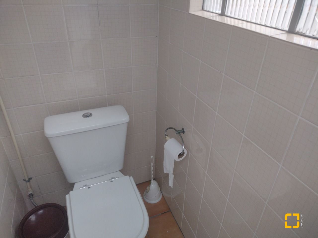Casa com 140m², 4 quartos (sendo 1 suíte), 3 garagens, no bairro Trindade em Florianópolis