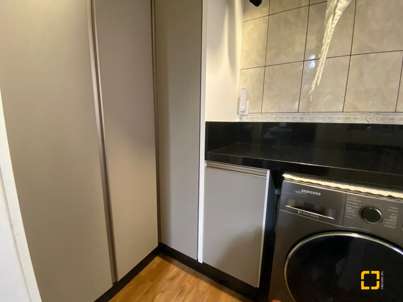 Apartamento com 103m², 3 quartos (sendo 1 suíte), 1 garagem, no bairro Campinas em São José