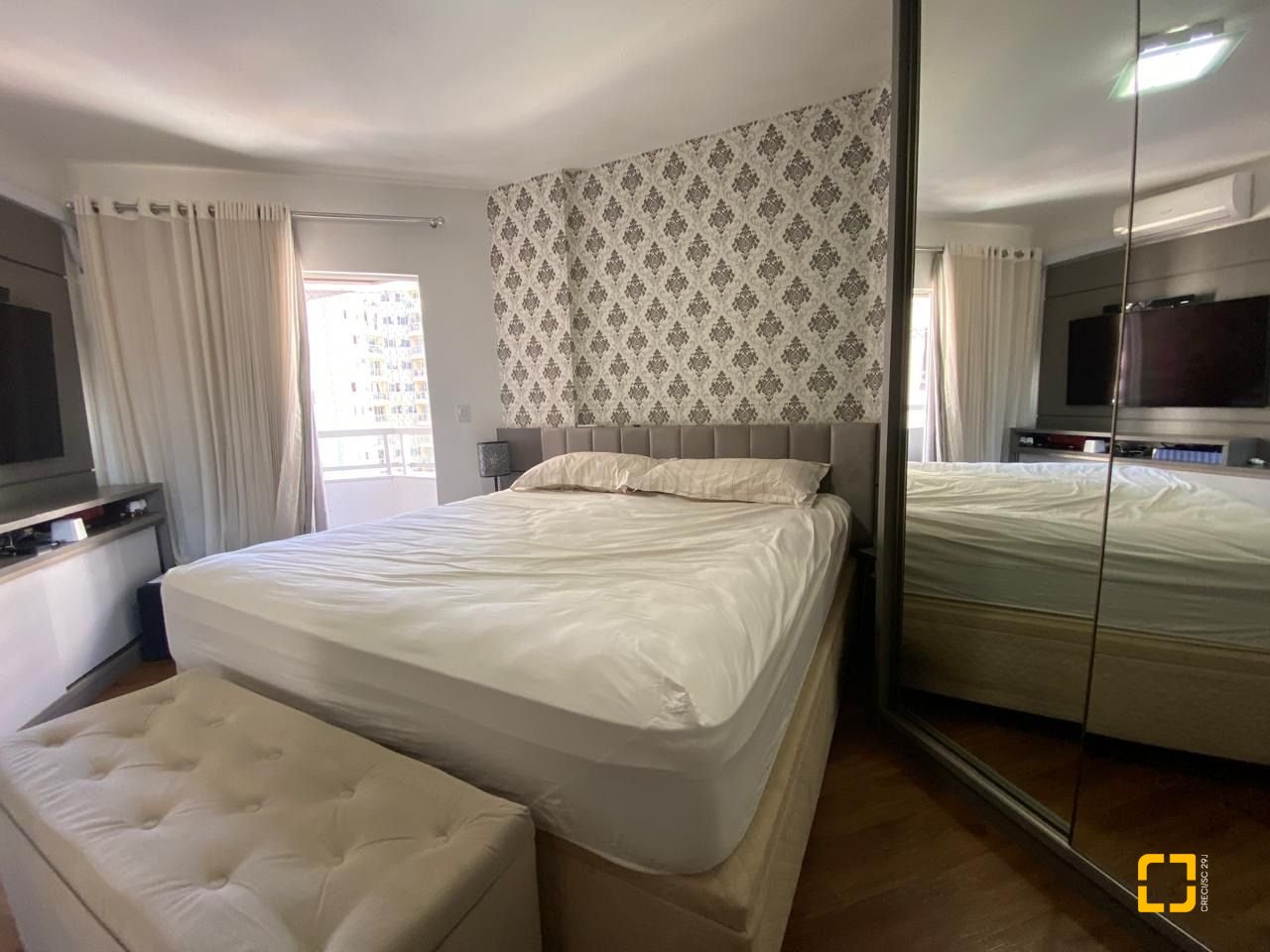 Apartamento com 103m², 3 quartos (sendo 1 suíte), 1 garagem, no bairro Campinas em São José