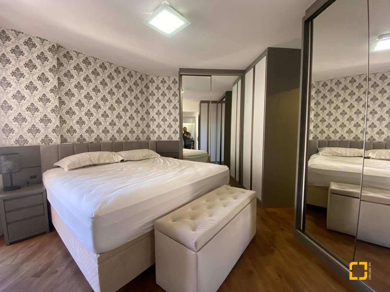 Apartamento com 103m², 3 quartos (sendo 1 suíte), 1 garagem, no bairro Campinas em São José