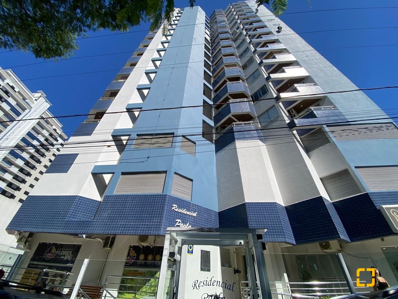 Apartamento com 103m², 3 quartos (sendo 1 suíte), 1 garagem, no bairro Campinas em São José