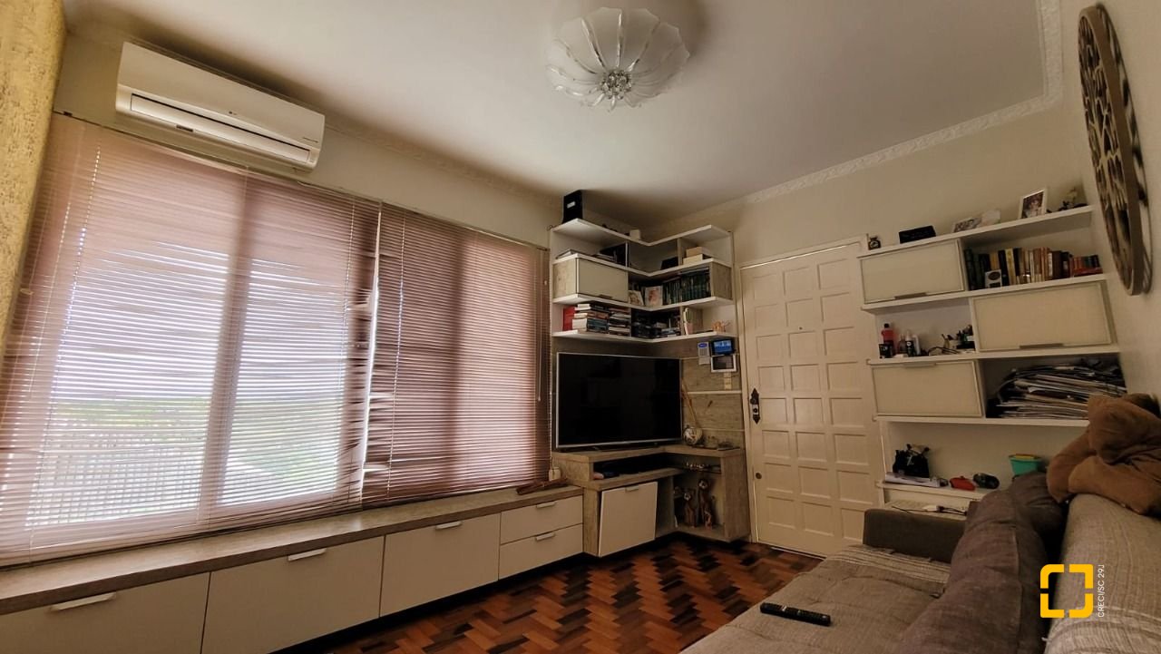Casa com 110m², 3 quartos, 2 garagens, no bairro Saco dos Limões em Florianópolis