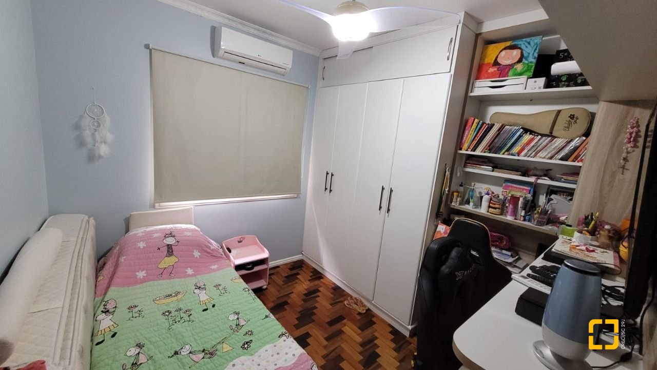 Casa com 110m², 3 quartos, 2 garagens, no bairro Saco dos Limões em Florianópolis