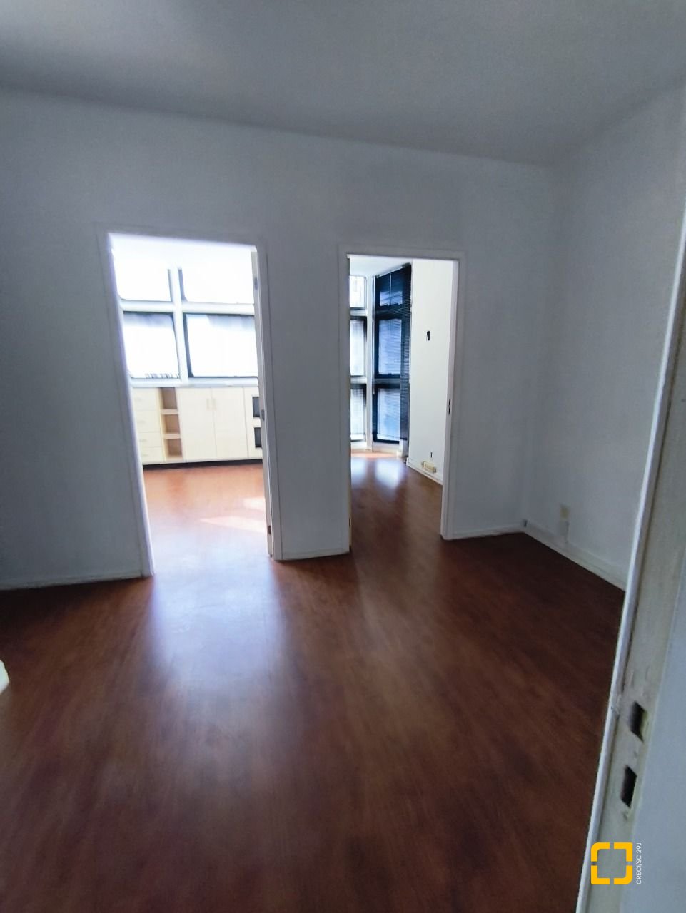 Sala com 30m², no bairro Centro em Florianópolis