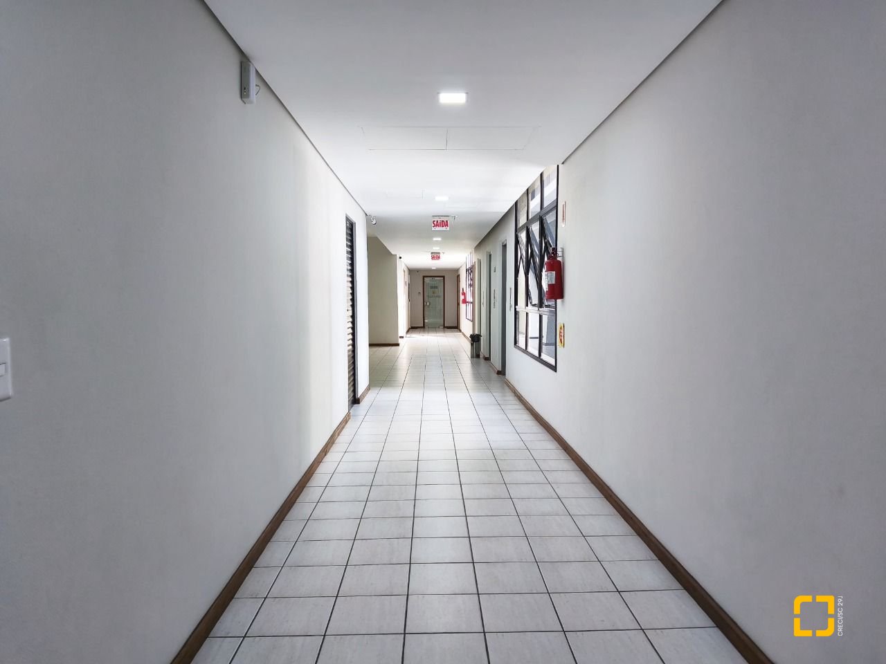 Sala com 30m², no bairro Centro em Florianópolis