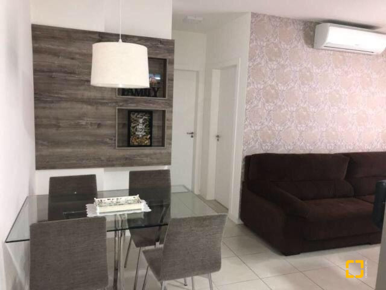 Apartamento com 67m², 2 quartos (sendo 1 suíte), 1 garagem, no bairro Pagani em Palhoça