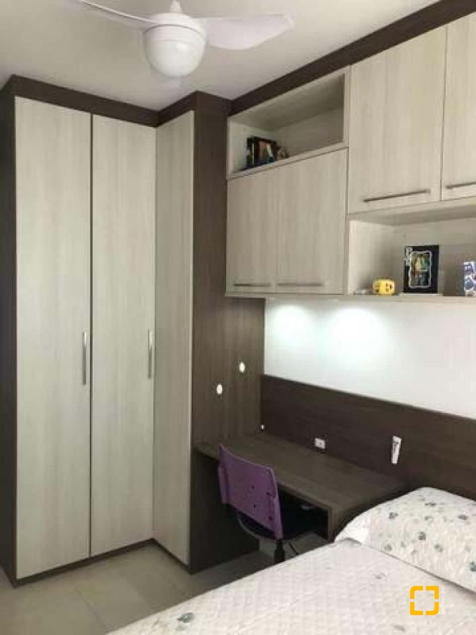 Apartamento com 67m², 2 quartos (sendo 1 suíte), 1 garagem, no bairro Pagani em Palhoça