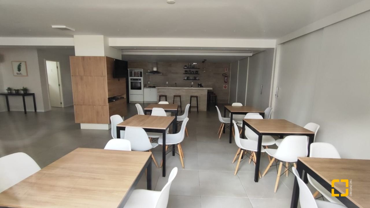Apartamento com 52m², 2 quartos, no bairro Trindade em Florianópolis