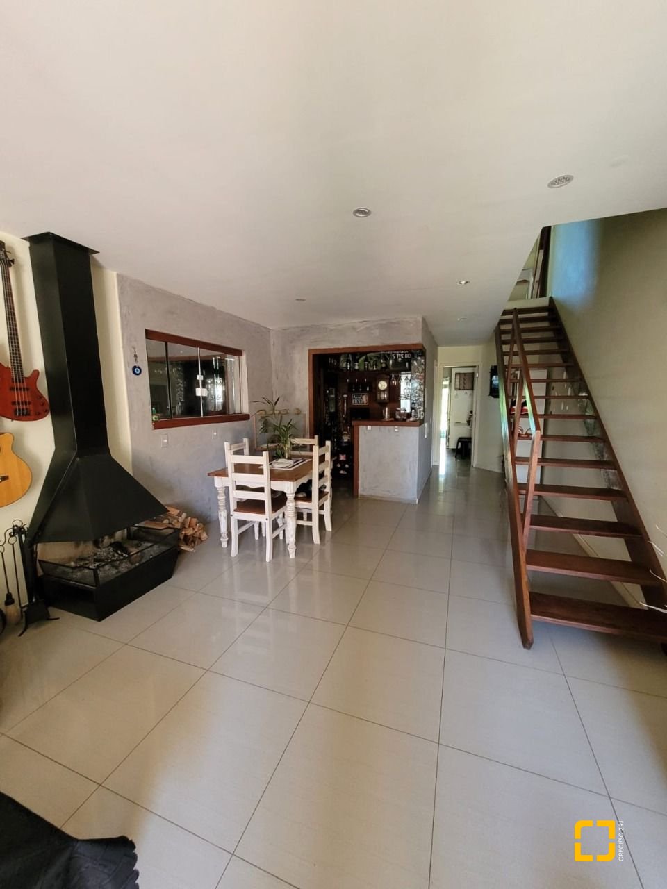 Casa com 100m², 2 quartos, 1 garagem, no bairro Campeche em Florianópolis