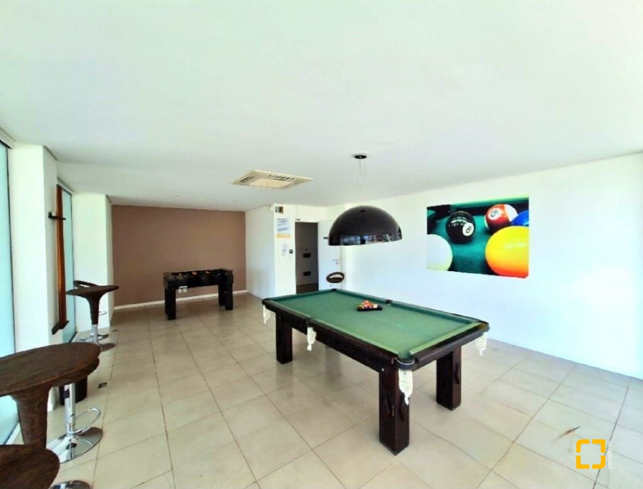 Apartamento com 94m², 4 quartos (sendo 1 suíte), 2 garagens, no bairro Capoeiras em Florianópolis