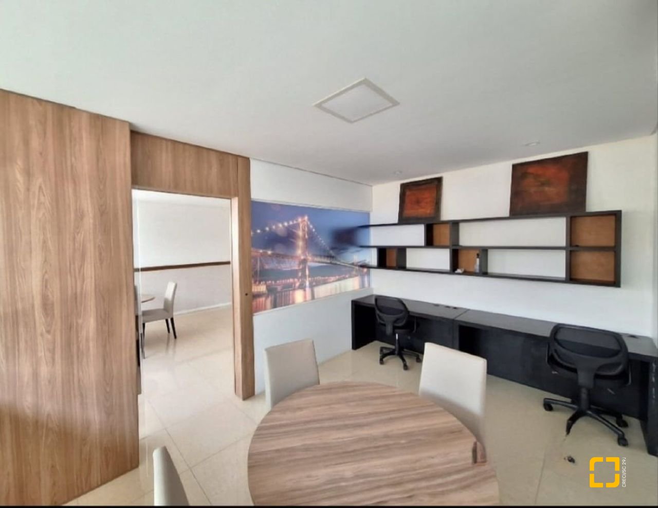 Apartamento com 94m², 4 quartos (sendo 1 suíte), 2 garagens, no bairro Capoeiras em Florianópolis