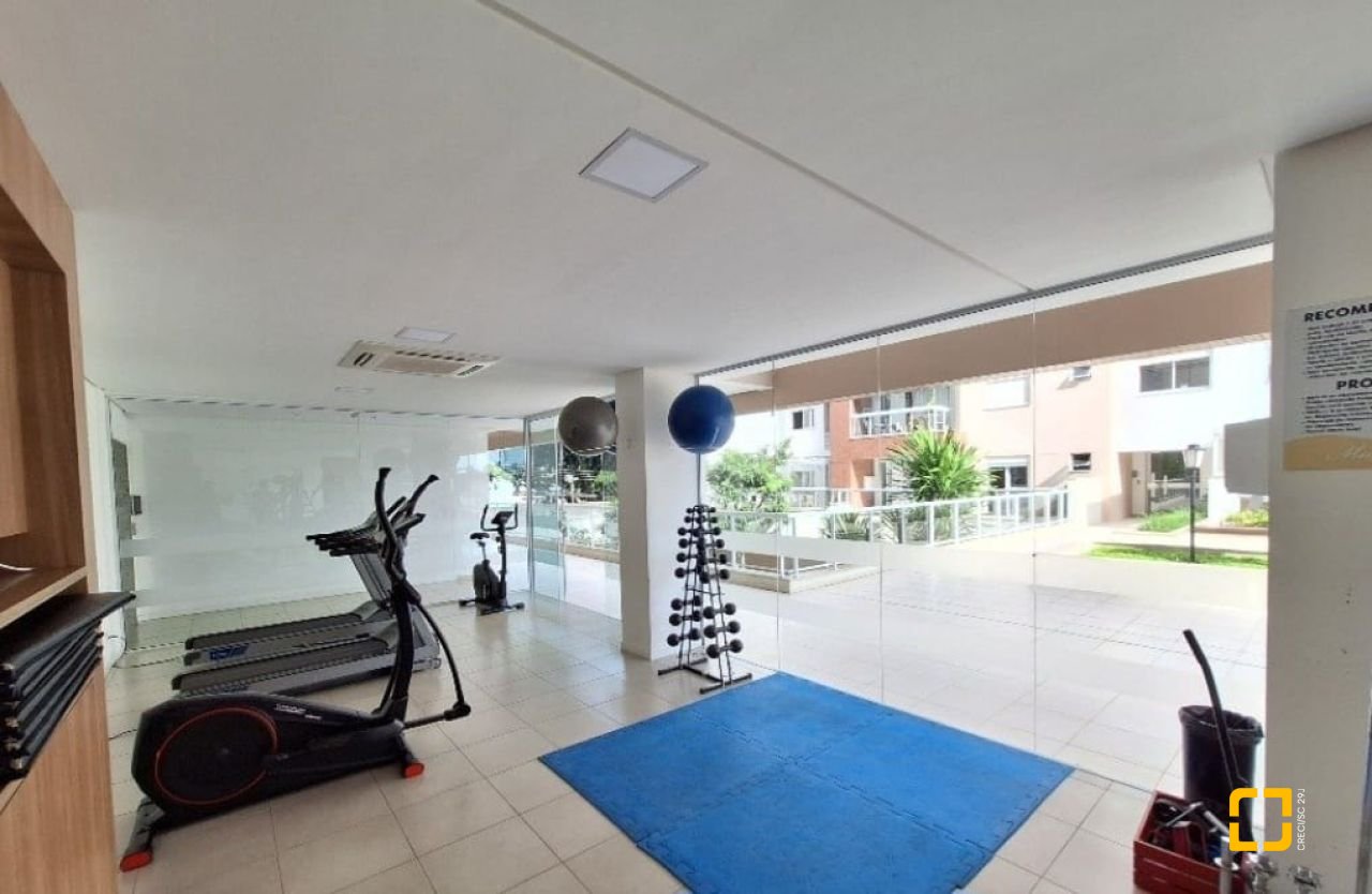 Apartamento com 94m², 4 quartos (sendo 1 suíte), 2 garagens, no bairro Capoeiras em Florianópolis