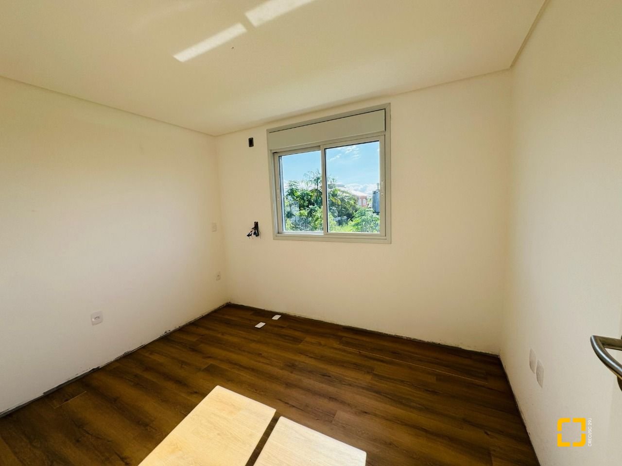 Casa com 170m², 4 quartos (sendo 1 suíte), 2 garagens, no bairro Campeche em Florianópolis
