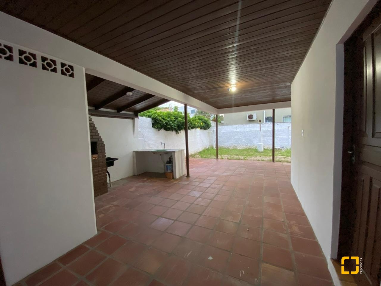 Casa com 138m², 4 quartos, 4 garagens, no bairro Ingleses em Florianópolis