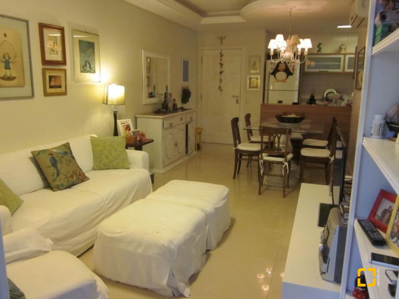 Apartamento com 115m², 6 quartos (sendo 3 suítes), 2 garagens, no bairro Jurerê Internacional em Florianópolis