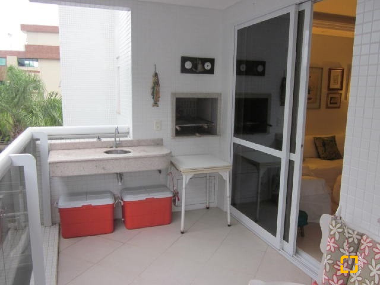 Apartamento com 115m², 6 quartos (sendo 3 suítes), 2 garagens, no bairro Jurerê Internacional em Florianópolis