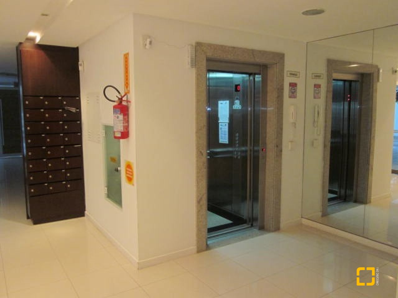 Apartamento com 115m², 6 quartos (sendo 3 suítes), 2 garagens, no bairro Jurerê Internacional em Florianópolis