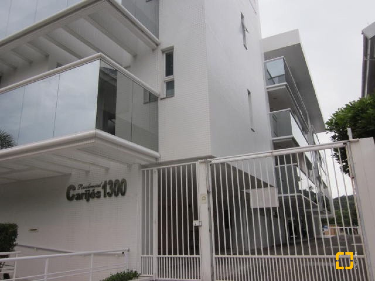 Apartamento com 115m², 6 quartos (sendo 3 suítes), 2 garagens, no bairro Jurerê Internacional em Florianópolis