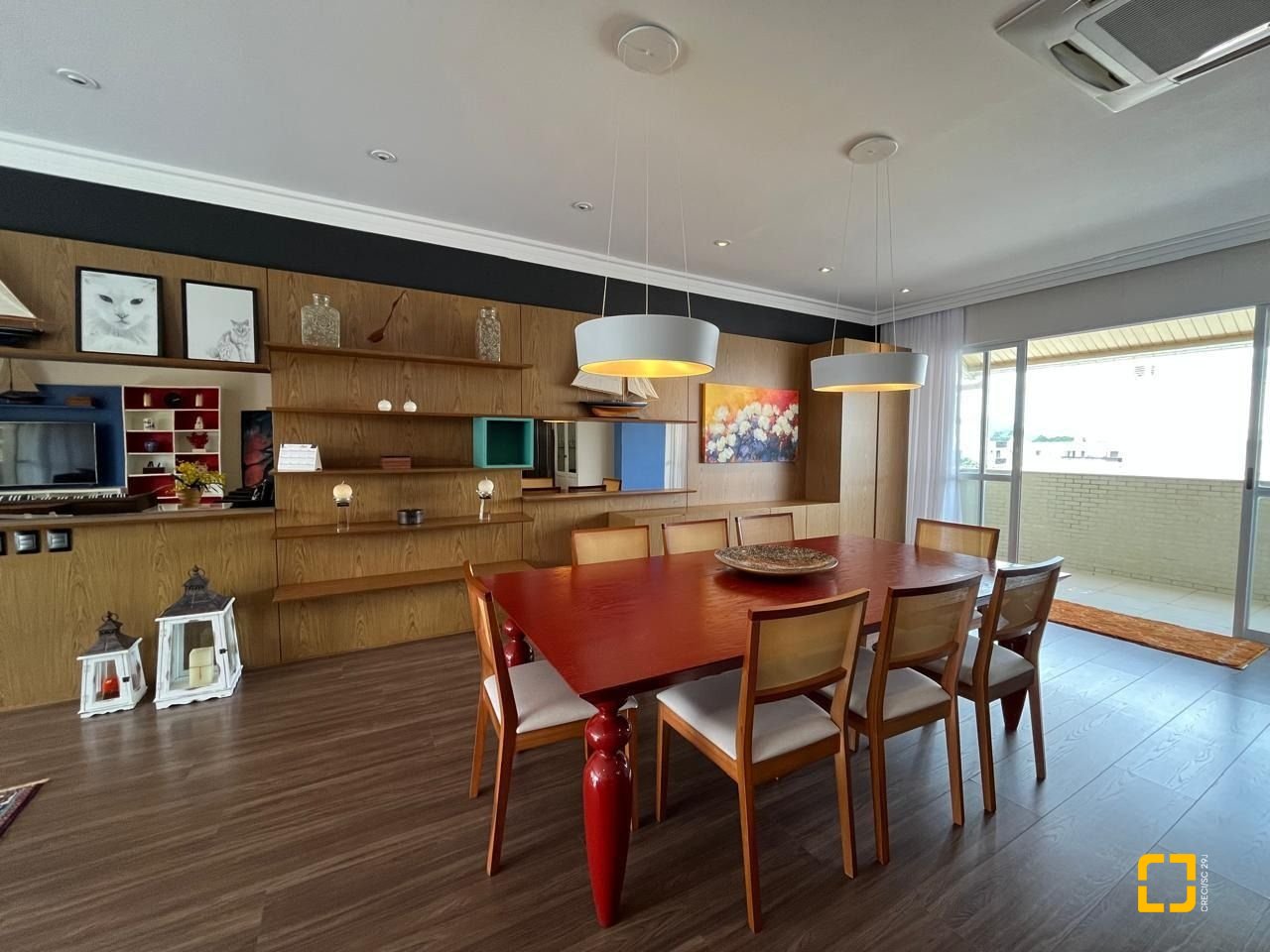 Cobertura com 209m², 8 quartos (sendo 4 suítes), 3 garagens, no bairro Cachoeira do Bom Jesus em Florianópolis