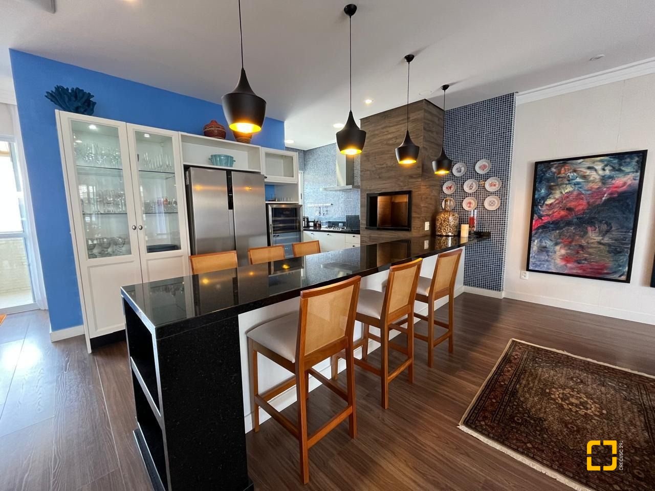 Cobertura com 209m², 8 quartos (sendo 4 suítes), 3 garagens, no bairro Cachoeira do Bom Jesus em Florianópolis