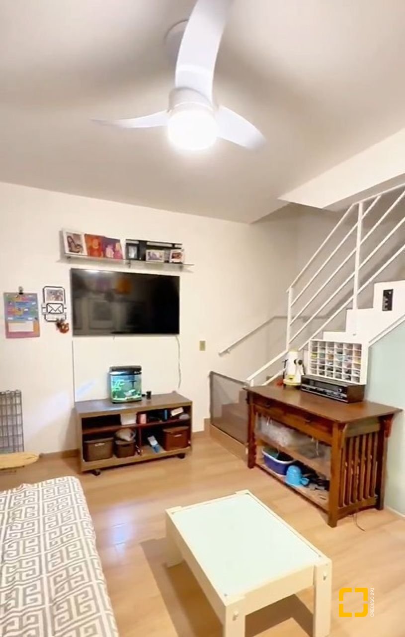 Apartamento com 83m², 2 quartos, 1 garagem, no bairro Canasvieiras em Florianópolis