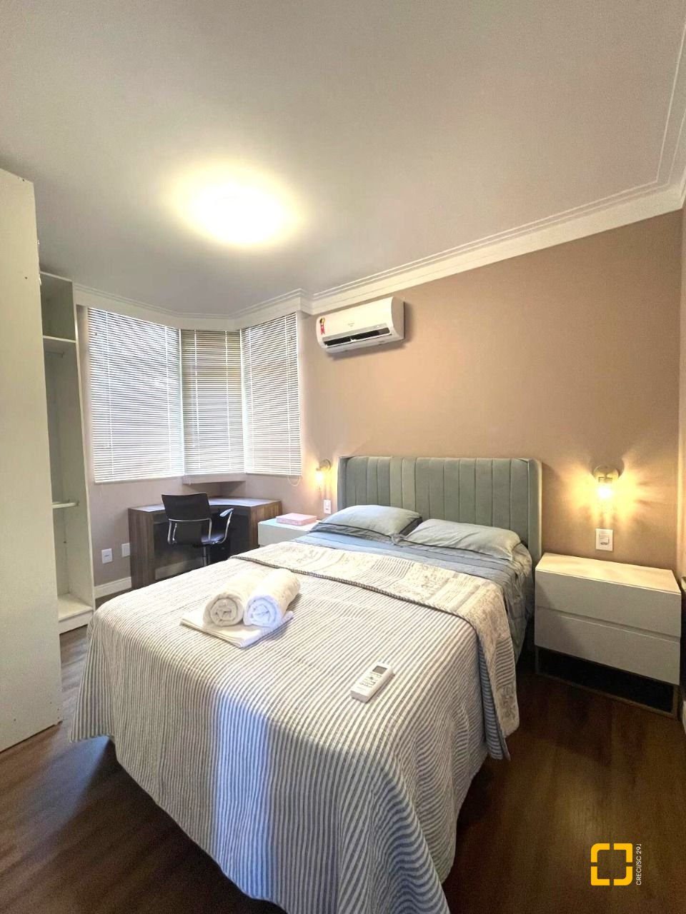 Apartamento com 77m², 3 quartos (sendo 1 suíte), 1 garagem, no bairro Agronômica em Florianópolis