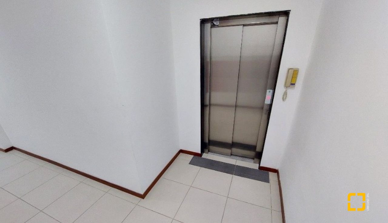 Apartamento com 90m², 3 quartos (sendo 1 suíte), 1 garagem, no bairro Rio Caveiras em Biguaçu