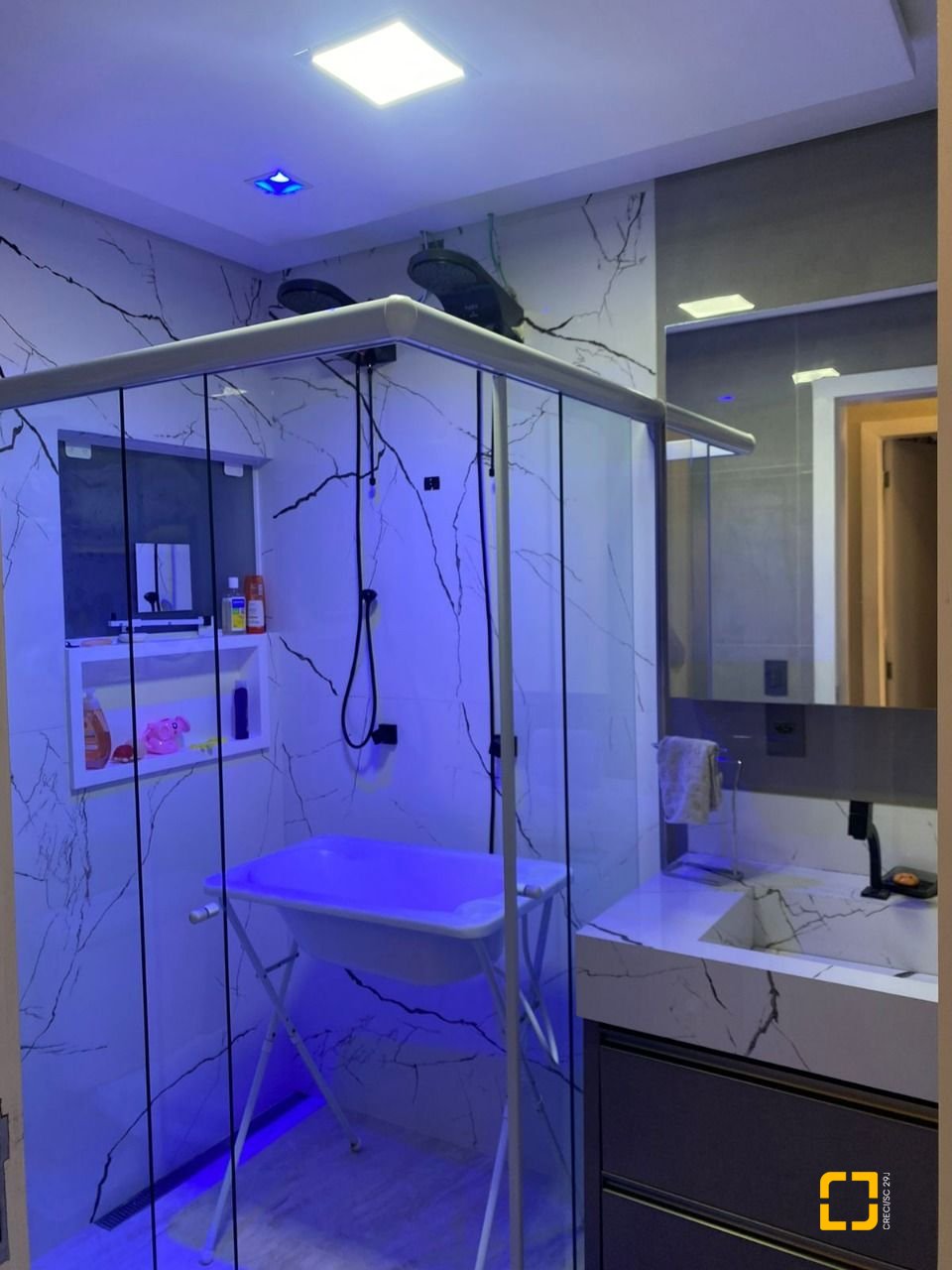 Cobertura com 102m², 3 quartos (sendo 1 suíte), no bairro Ingleses do Rio Vermelho em Florianópolis