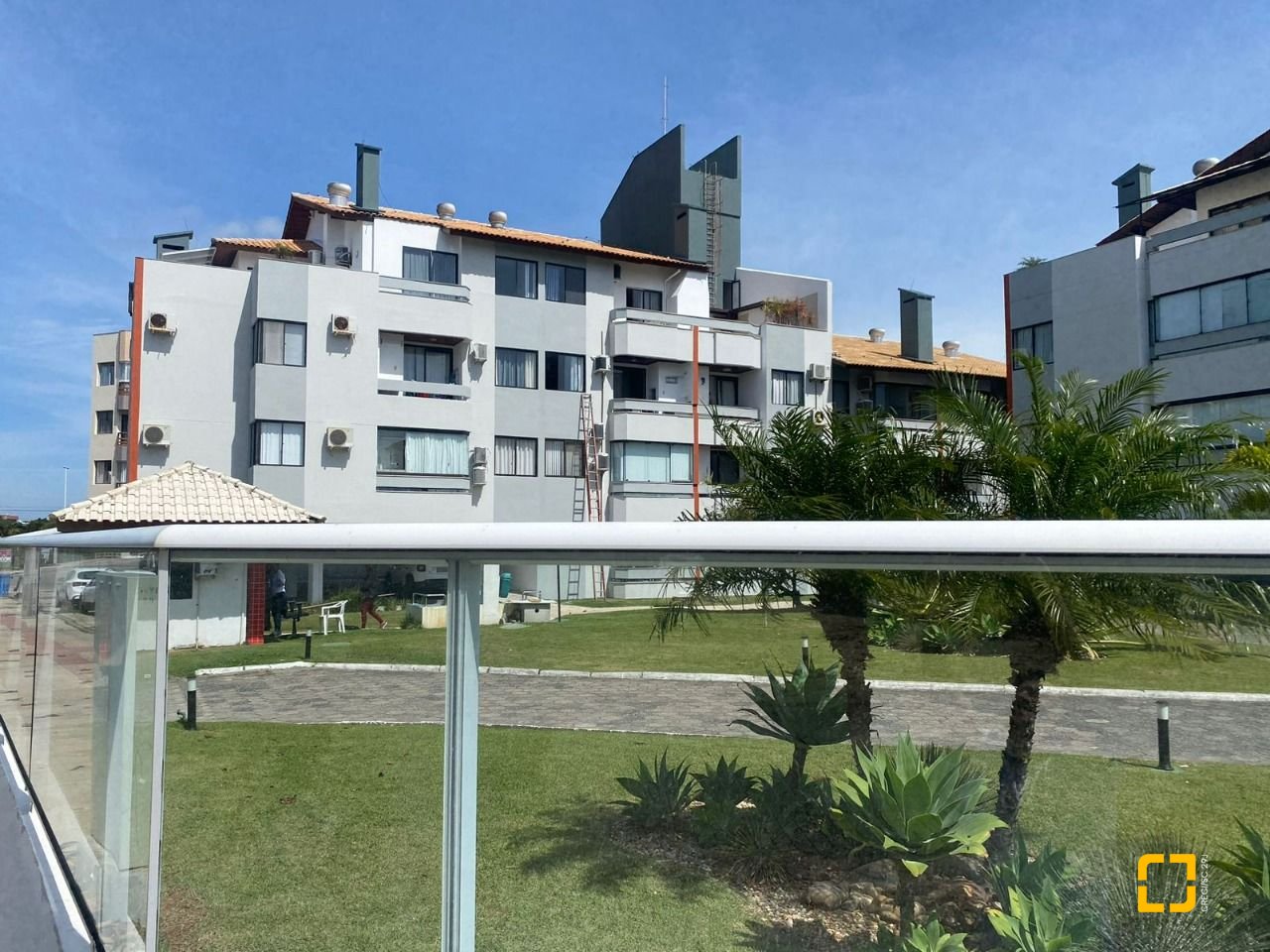 Cobertura com 102m², 3 quartos (sendo 1 suíte), no bairro Ingleses do Rio Vermelho em Florianópolis
