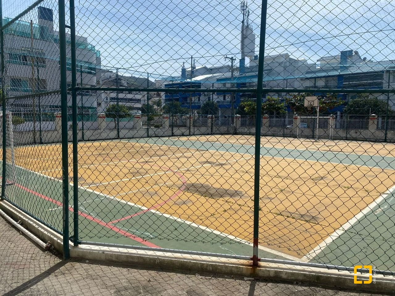 Cobertura com 102m², 3 quartos (sendo 1 suíte), no bairro Ingleses do Rio Vermelho em Florianópolis