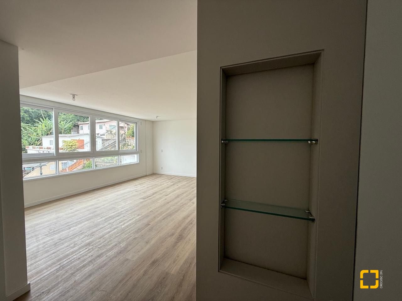 Studio com 40m², 1 quarto, 1 garagem, no bairro Centro em Florianópolis