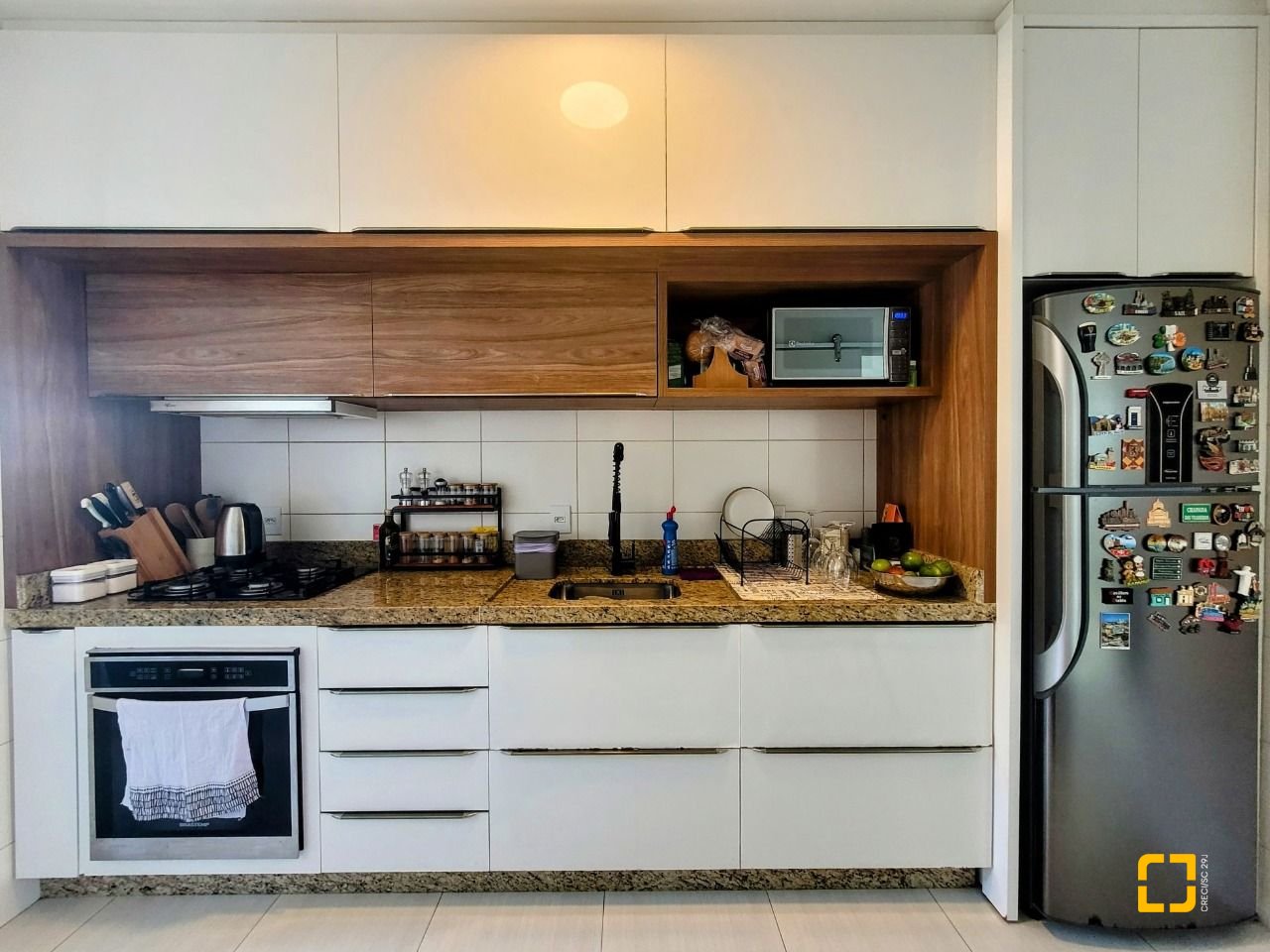 Apartamento com 85m², 3 quartos (sendo 1 suíte), 1 garagem, no bairro Cidade Universitaria Pedra Branca em Palhoça