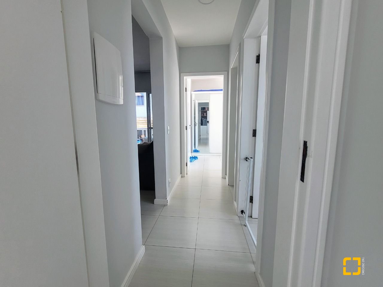 Apartamento com 85m², 3 quartos (sendo 1 suíte), 1 garagem, no bairro Cidade Universitaria Pedra Branca em Palhoça