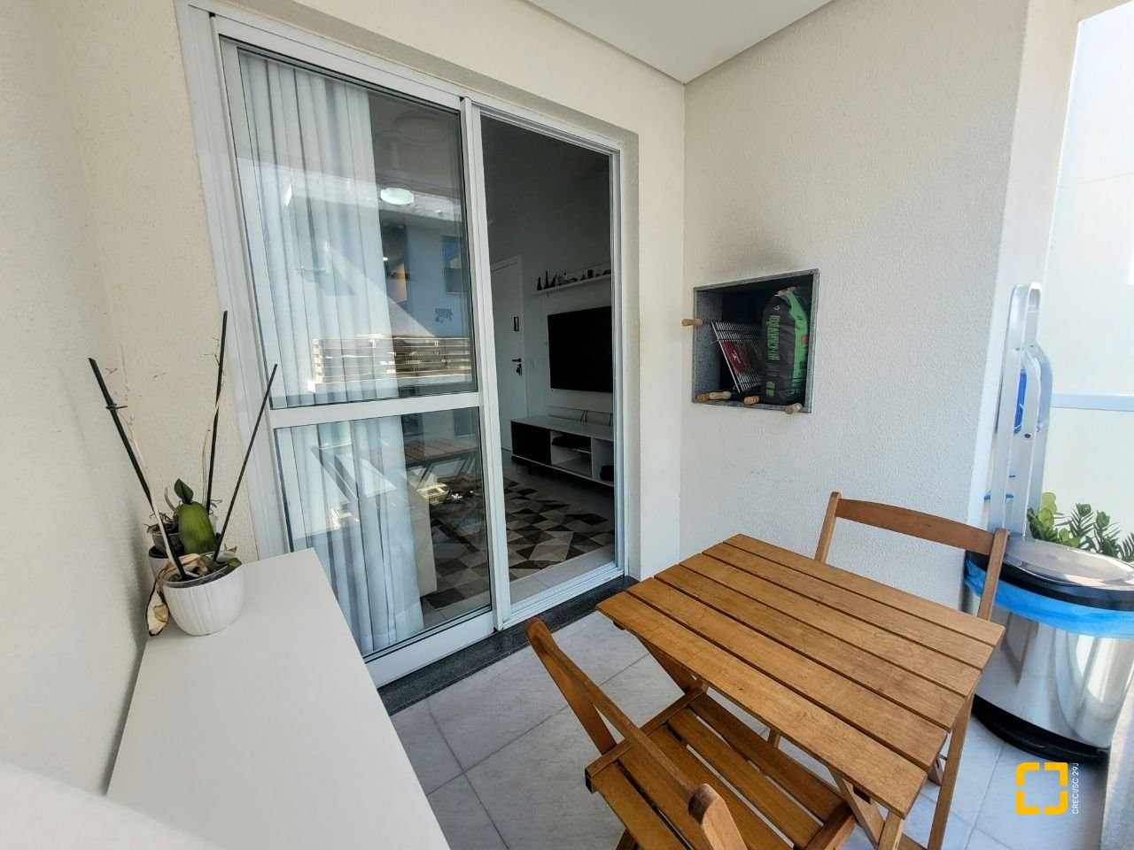 Apartamento com 85m², 3 quartos (sendo 1 suíte), 1 garagem, no bairro Cidade Universitaria Pedra Branca em Palhoça