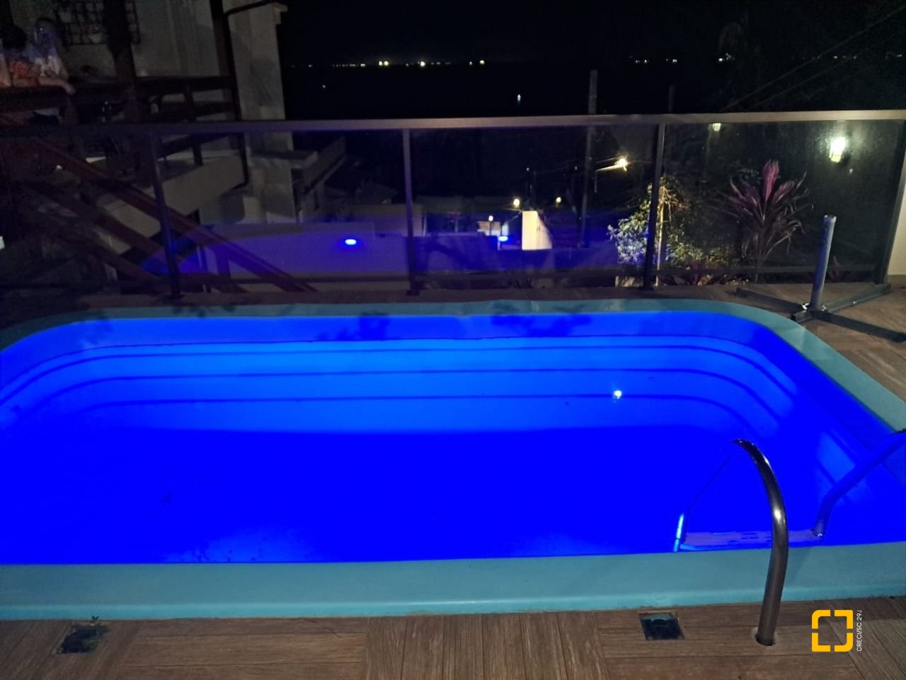 Casa com 250m², 3 quartos (sendo 1 suíte), 4 garagens, no bairro Centro em São José
