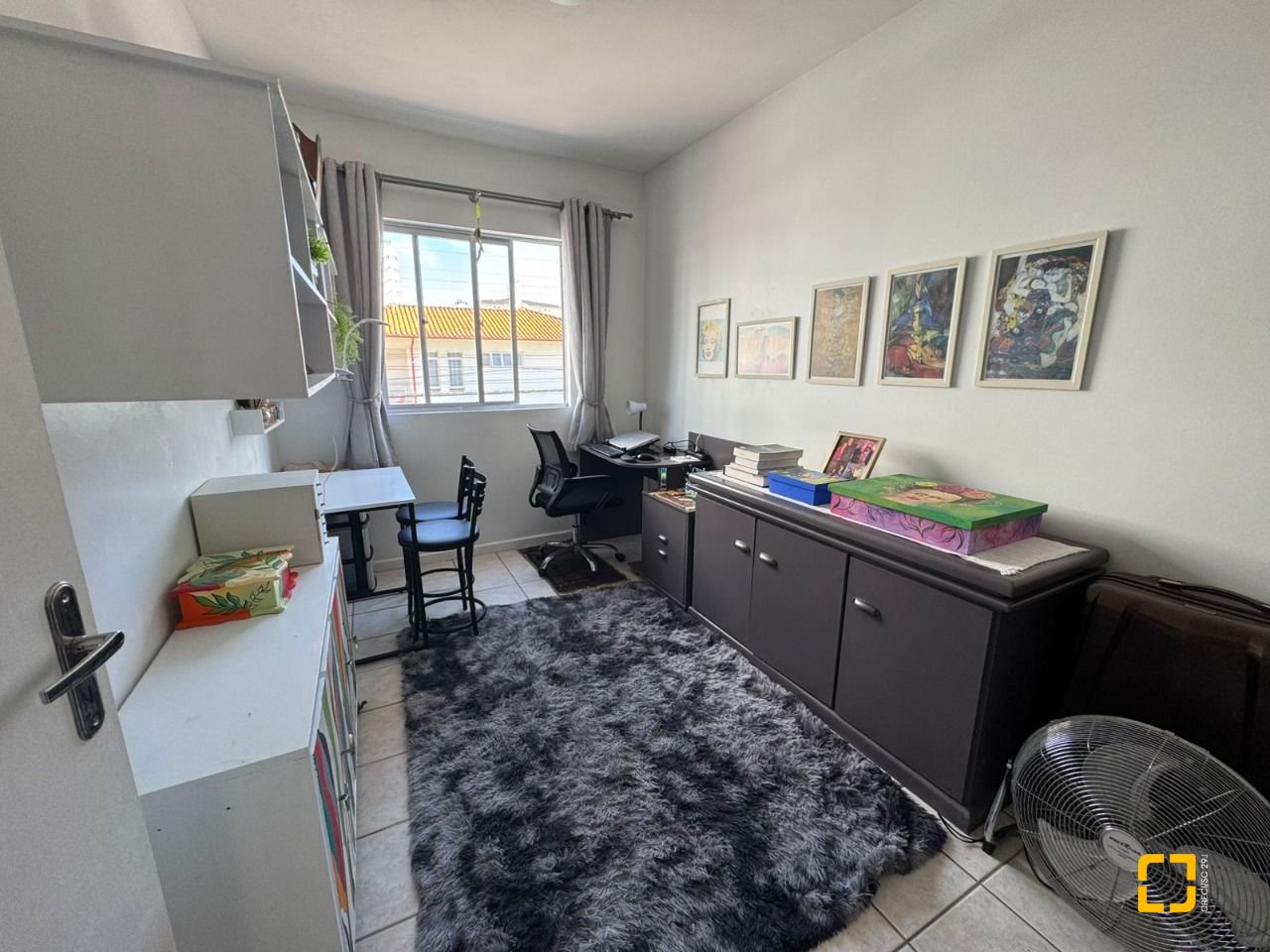 Apartamento com 163m², 5 quartos, 2 garagens, no bairro Balneário em Florianópolis
