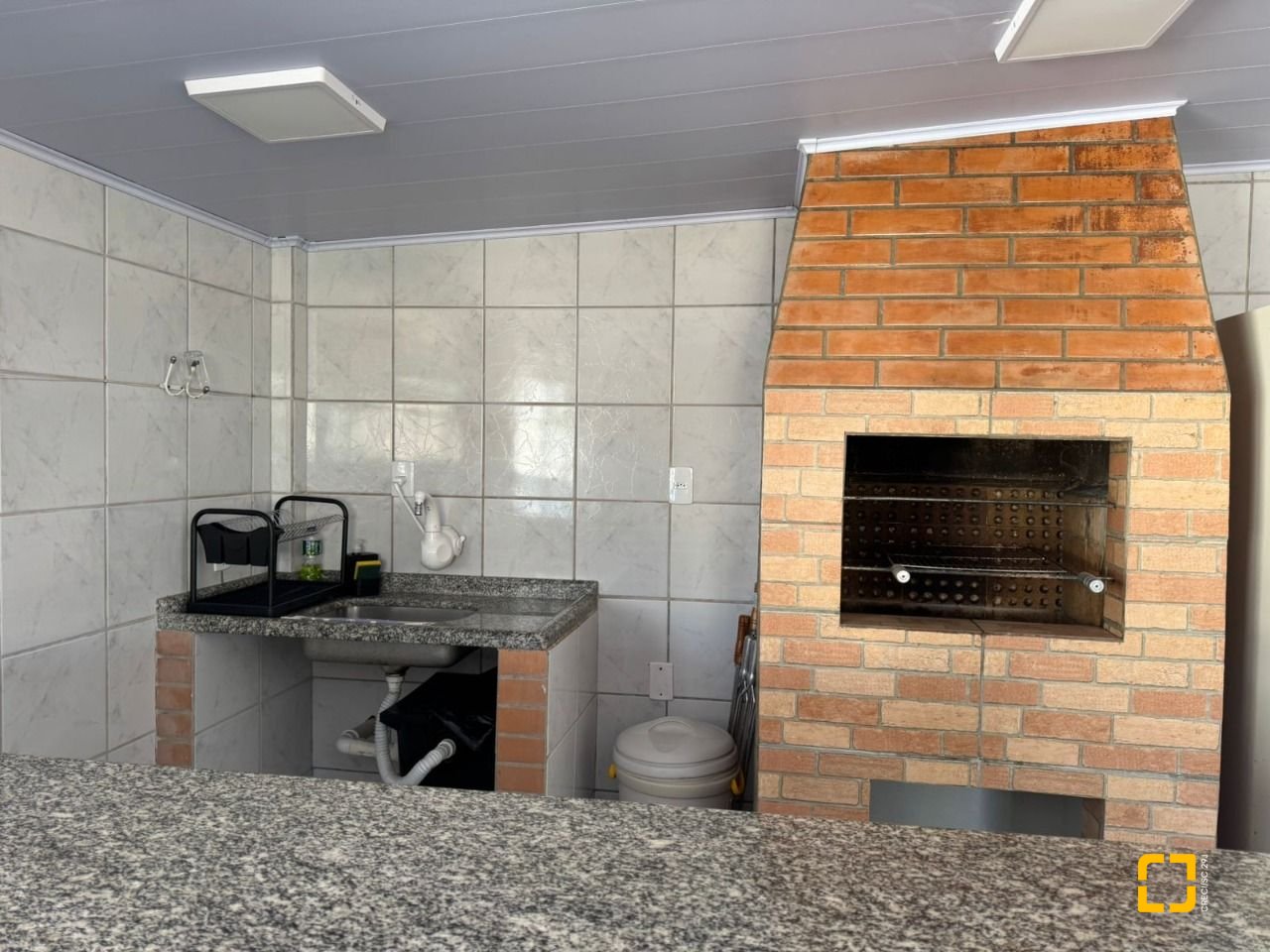 Apartamento com 163m², 5 quartos, 2 garagens, no bairro Balneário em Florianópolis