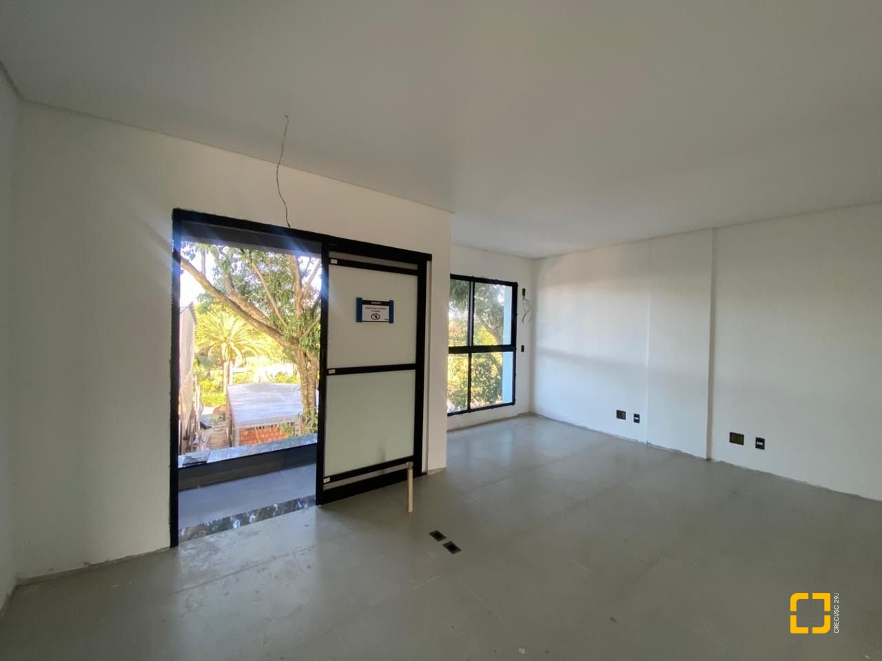 Apartamento com 53m², 1 quarto, 1 garagem, no bairro Campeche em Florianópolis