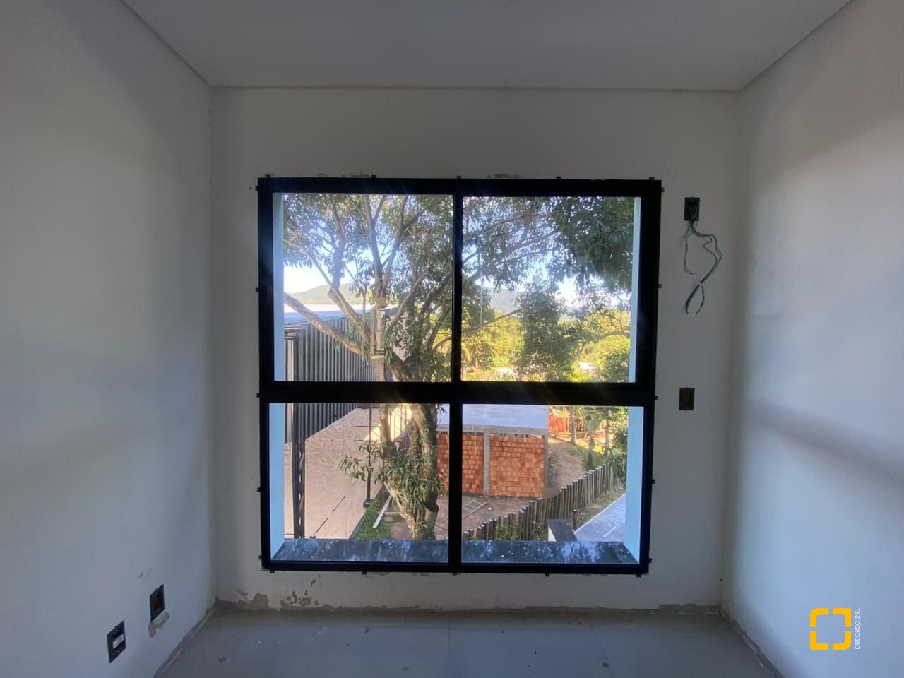 Apartamento com 53m², 1 quarto, 1 garagem, no bairro Campeche em Florianópolis