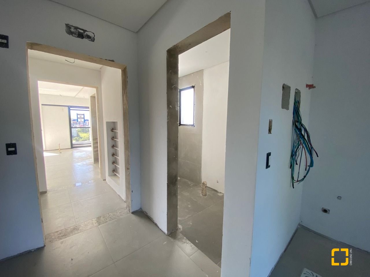 Apartamento com 53m², 1 quarto, 1 garagem, no bairro Campeche em Florianópolis