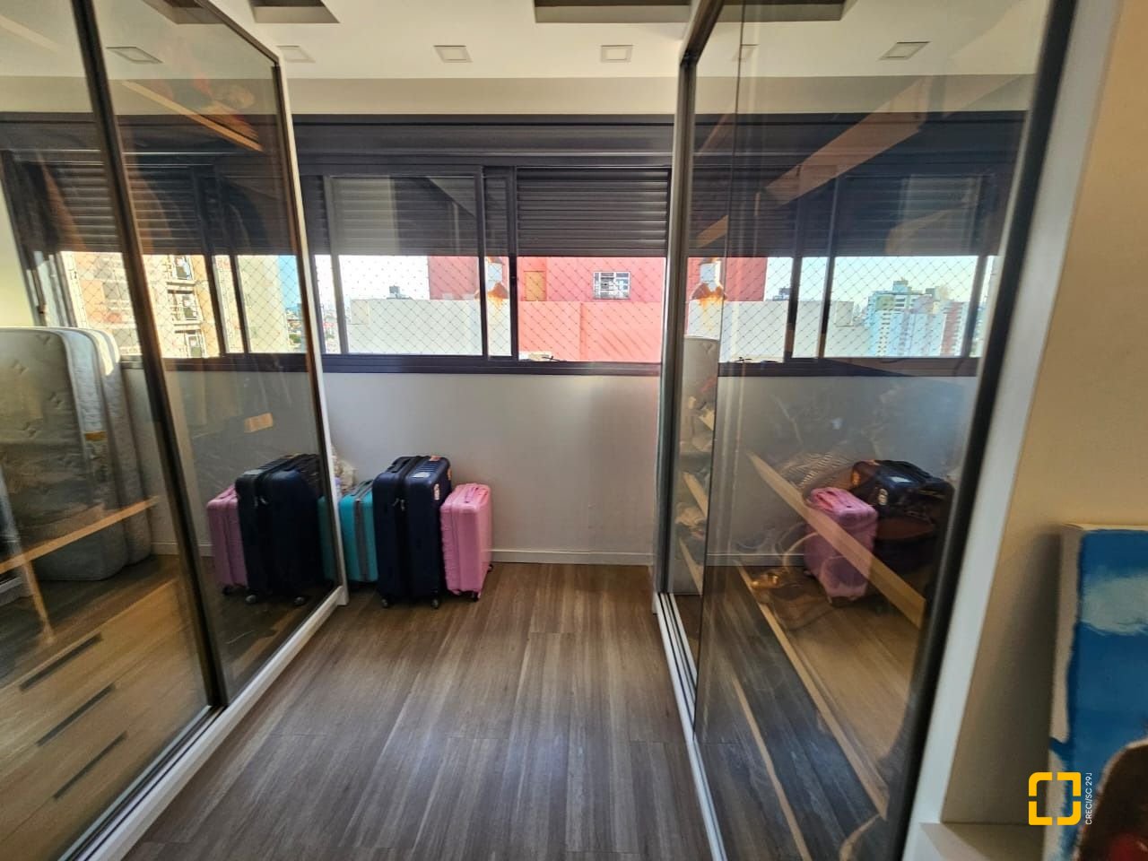 Cobertura com 140m², 3 quartos (sendo 1 suíte), 2 garagens, no bairro Kobrasol em São José