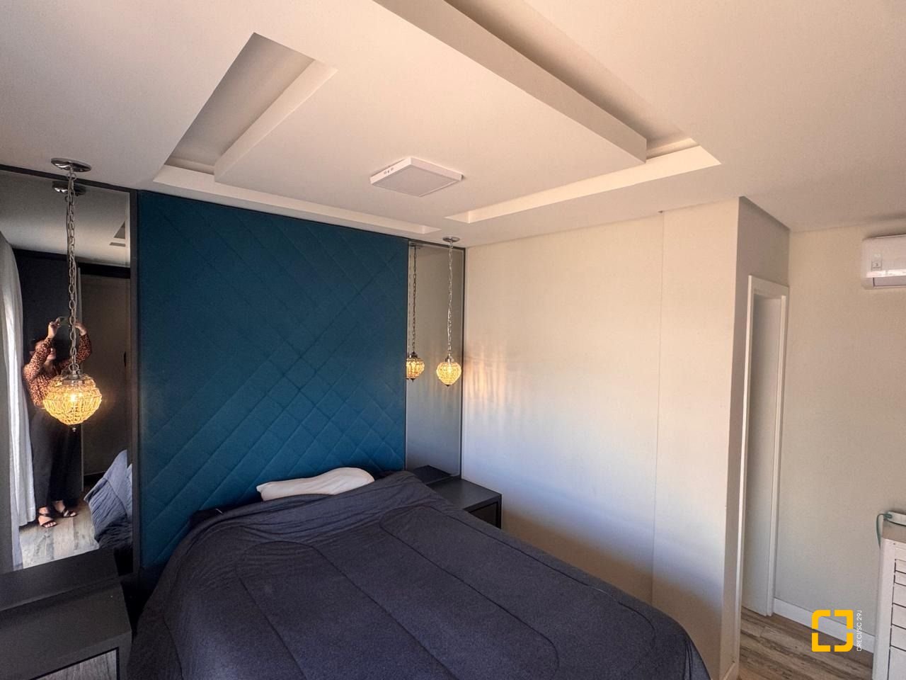 Cobertura com 142m², 2 quartos (sendo 1 suíte), 2 garagens, no bairro Abraão em Florianópolis