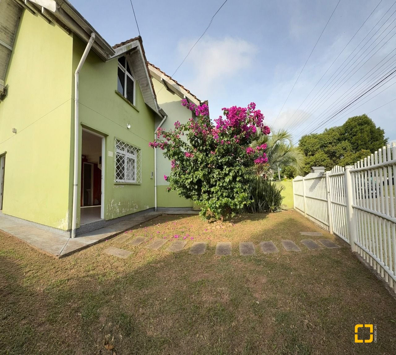Casa com 50m², 2 quartos, 1 garagem, no bairro Vargem Grande em Florianópolis