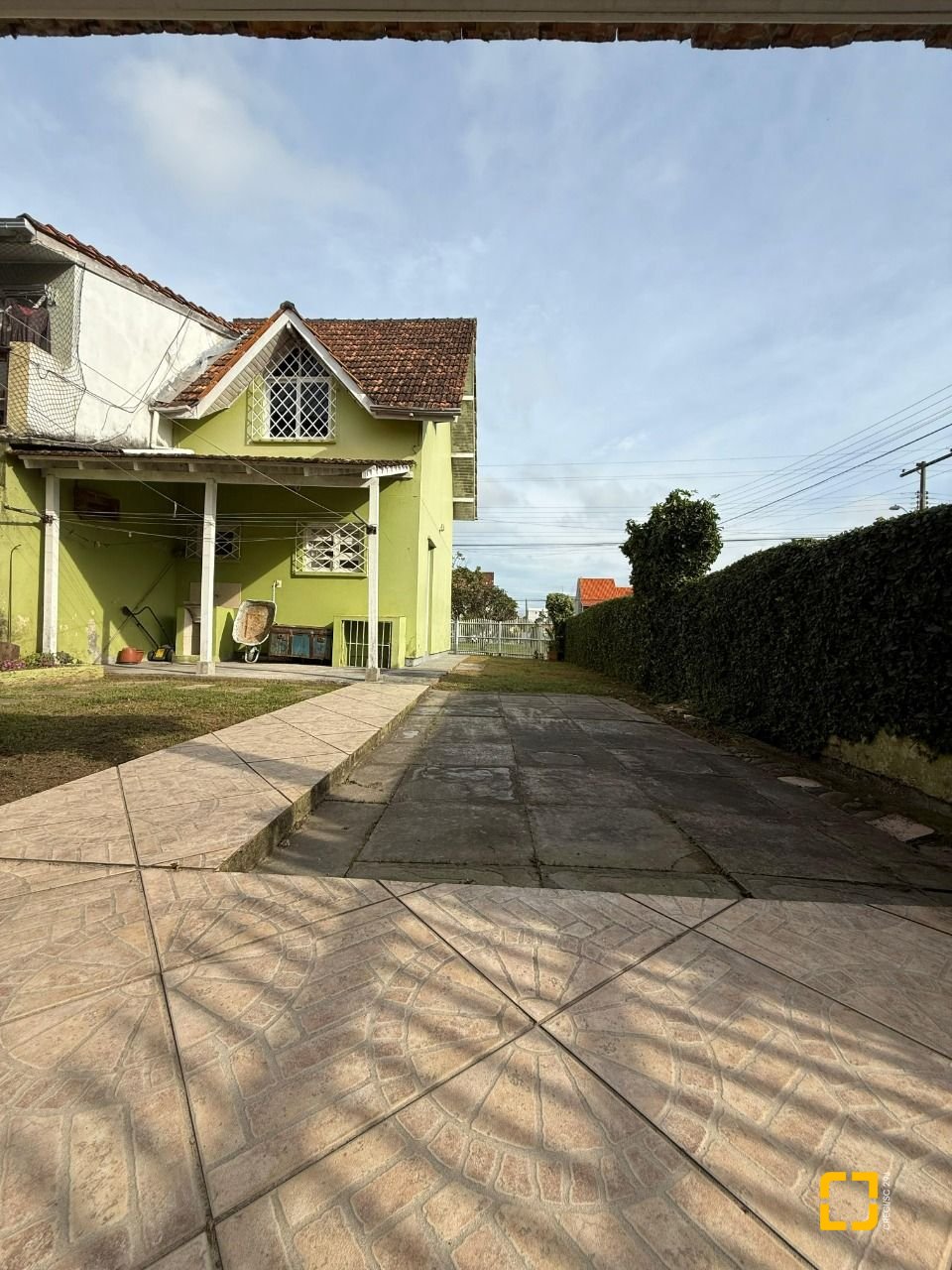Casa com 50m², 2 quartos, 1 garagem, no bairro Vargem Grande em Florianópolis
