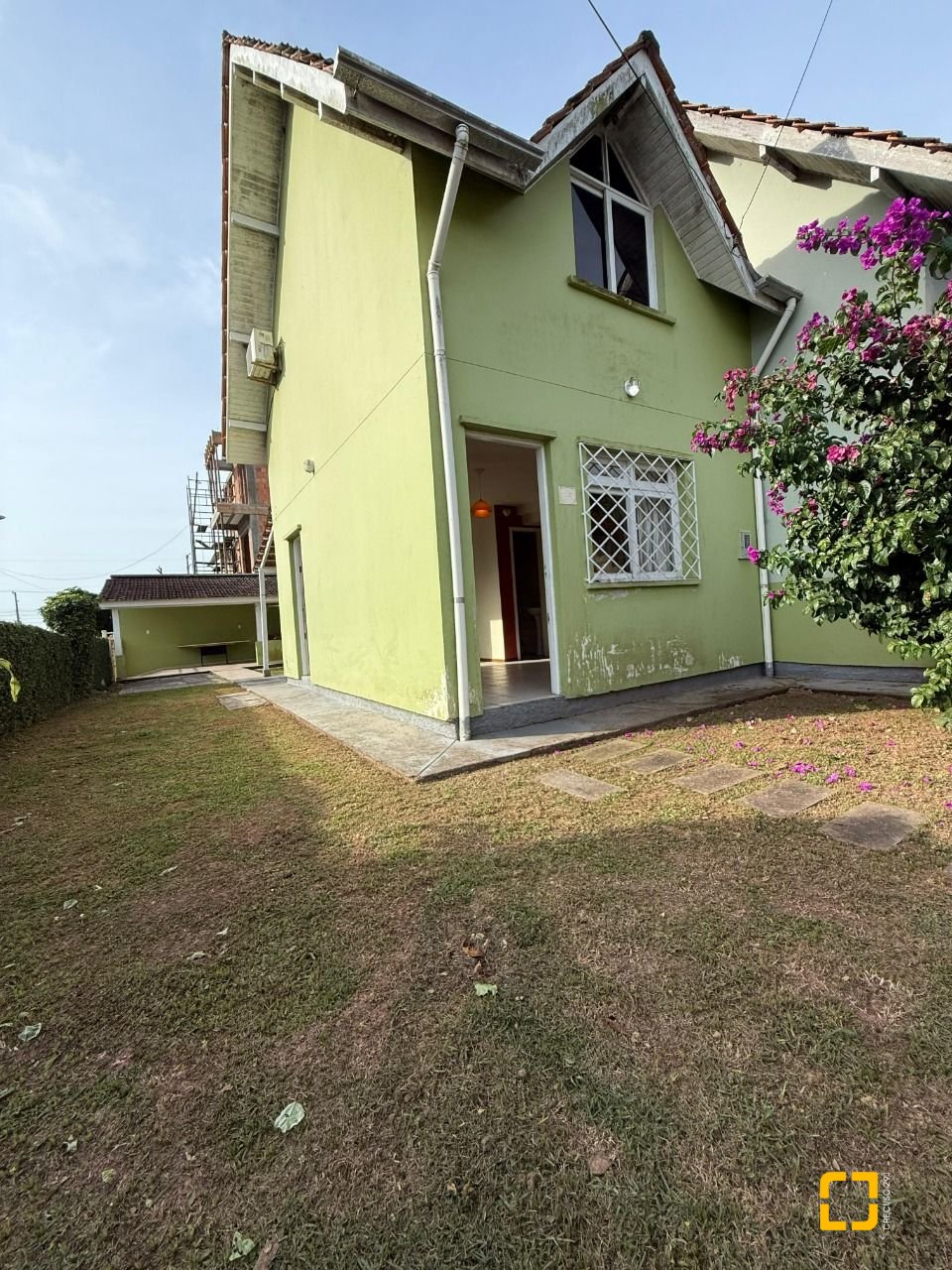 Casa com 50m², 2 quartos, 1 garagem, no bairro Vargem Grande em Florianópolis