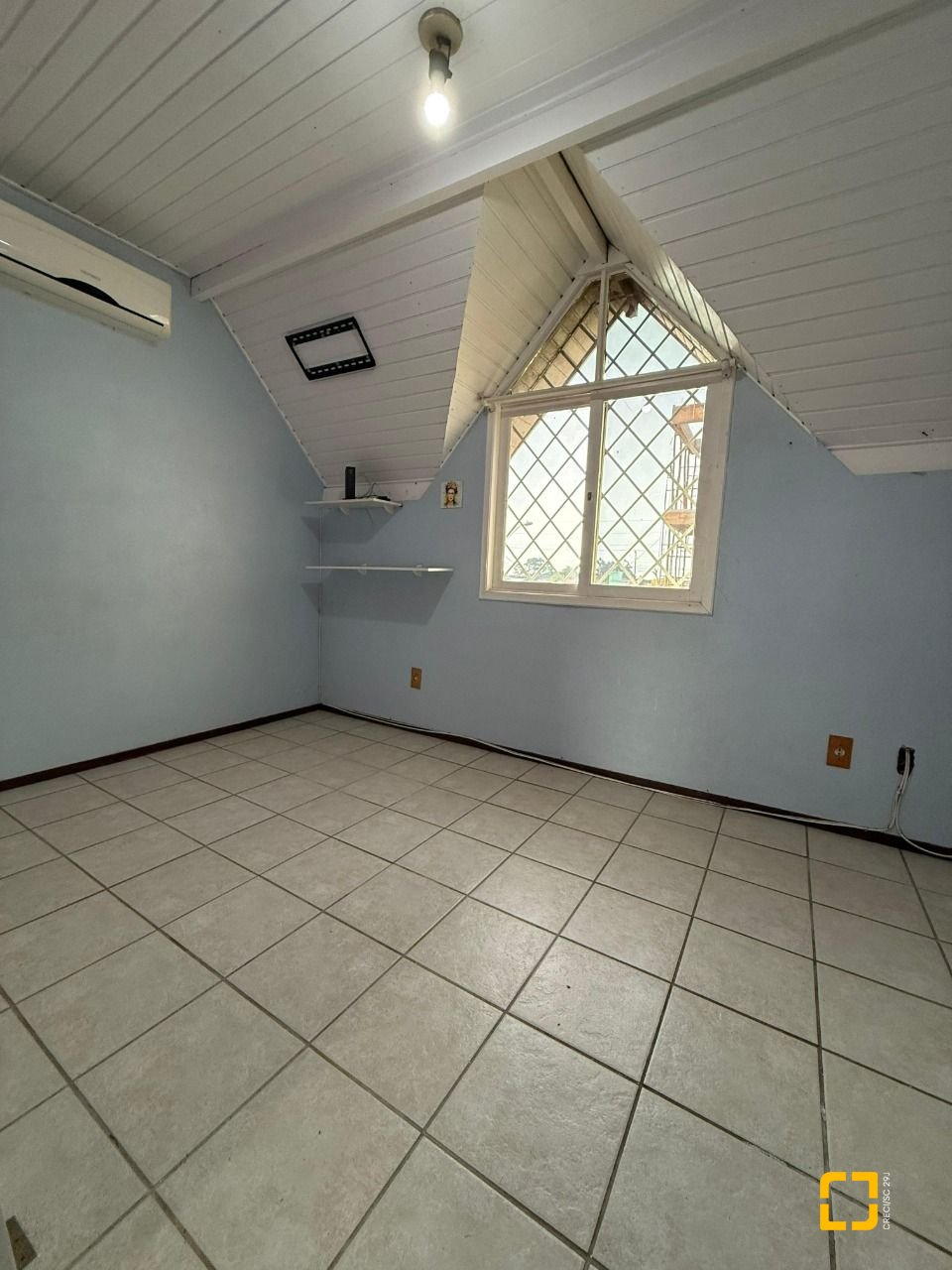 Casa com 50m², 2 quartos, 1 garagem, no bairro Vargem Grande em Florianópolis