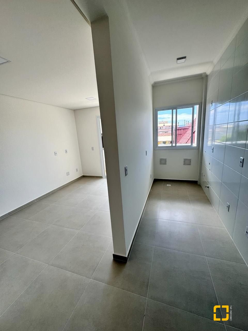 Apartamento com 90m², 3 quartos (sendo 1 suíte), 1 garagem, no bairro Ingleses em Florianópolis
